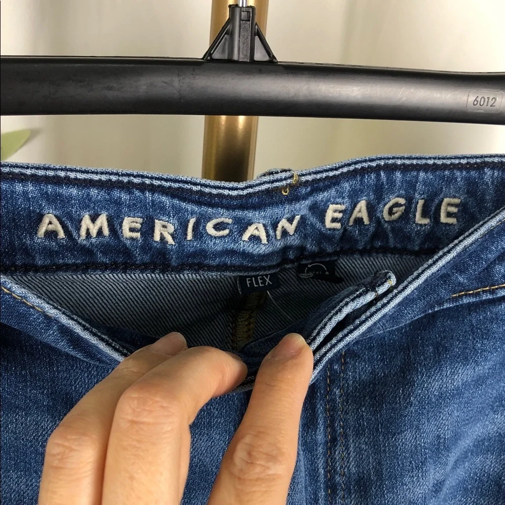 American Eagle Outfitters Men's Athletic Fit Blue Jeans 40x30 (M1)